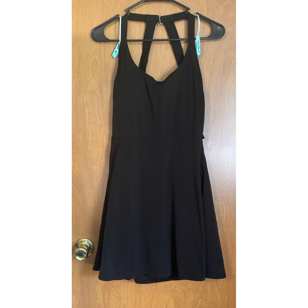 Halara Everyday Activity Dress Black V-Neck Multi-Strap Twist Back Large
